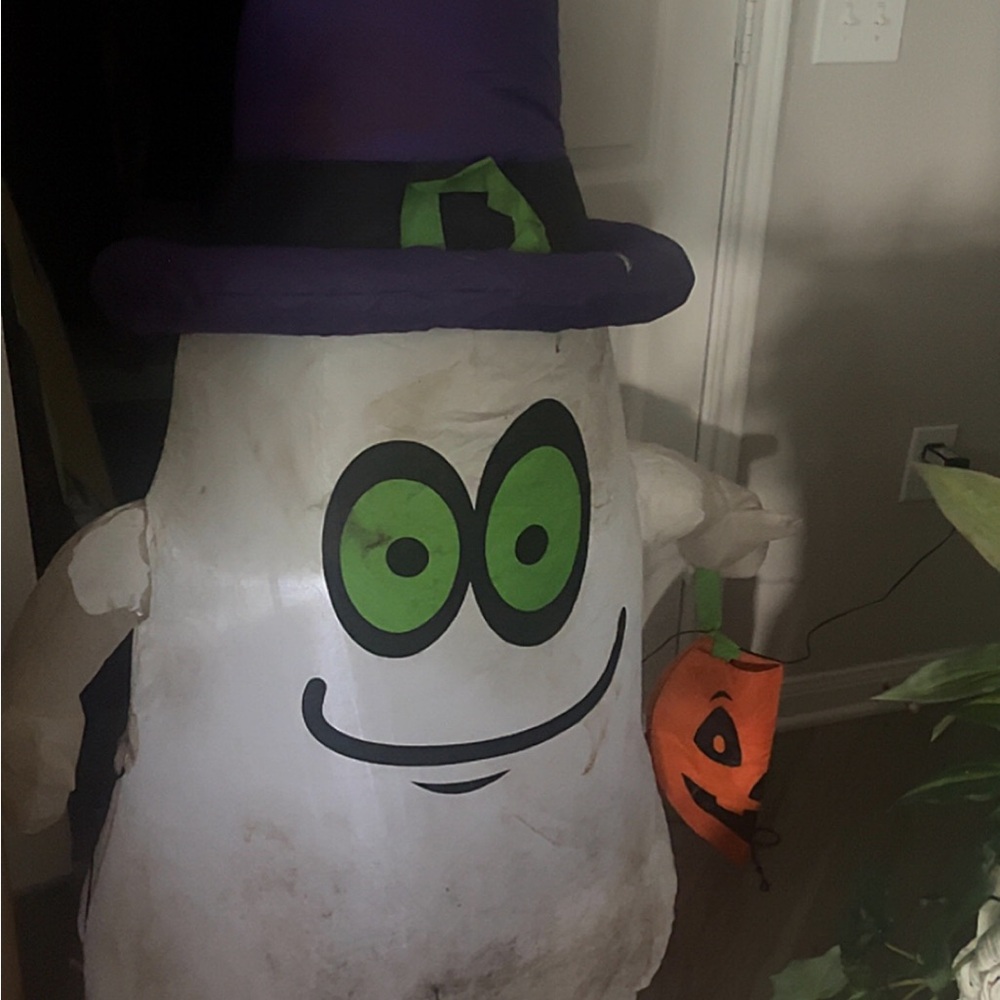Light Up Halloween Ghost